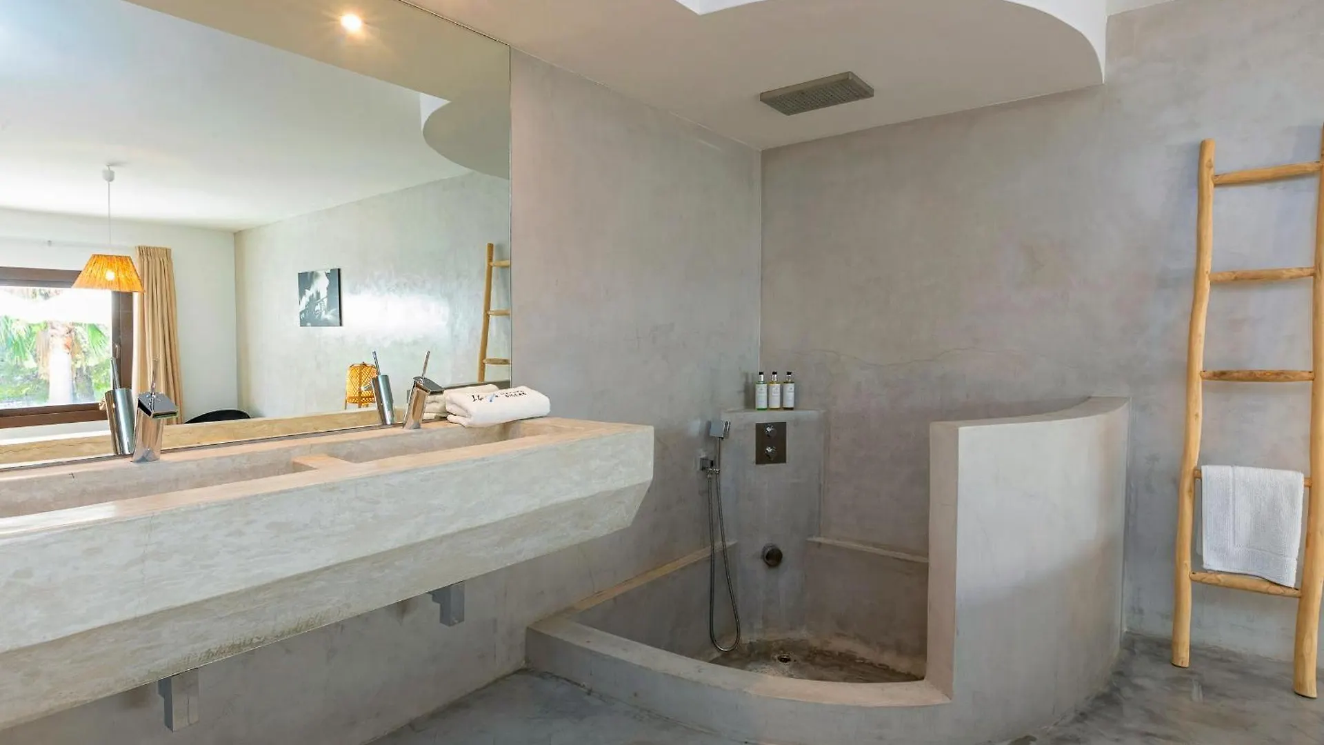 Villa In Cala Salada Sleeps 14 Сан-Антонио-Абад 0*,  Испания