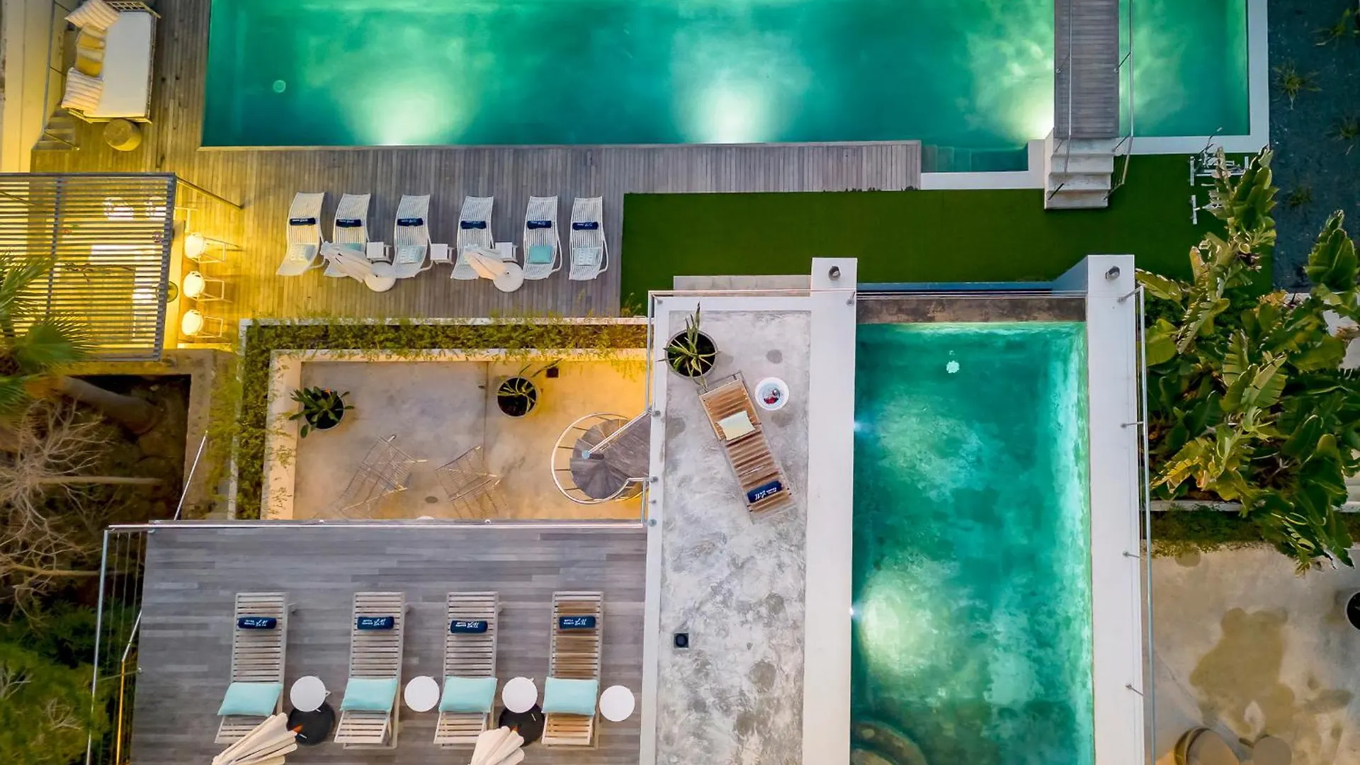 Villa In Cala Salada Sleeps 14 Сан-Антонио-Абад